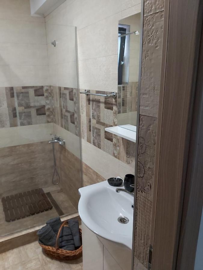 Kazeboo Apartament Navodari Bagian luar foto